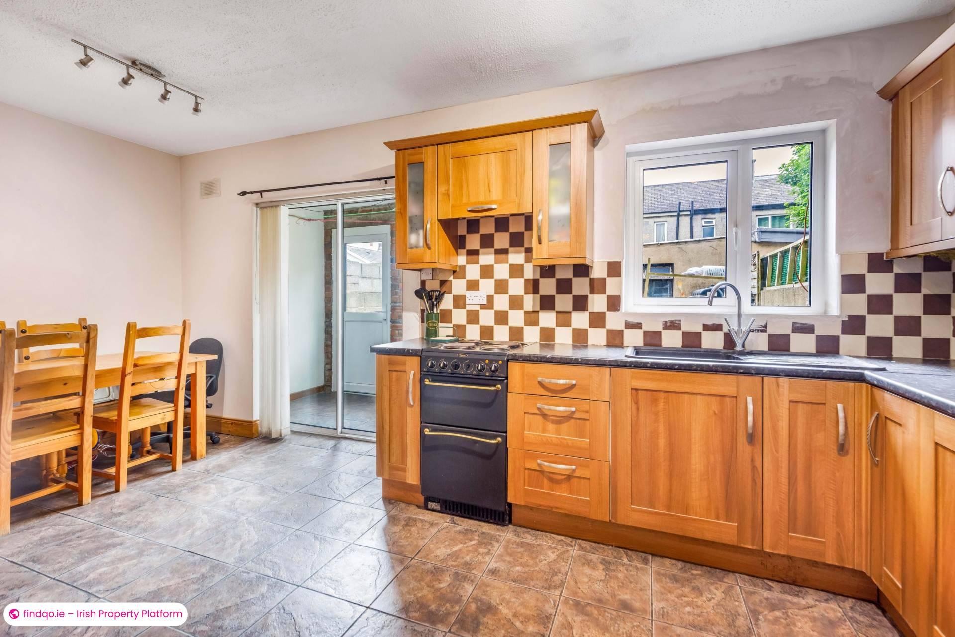 Terraced house for Sale in Blackrock, Louth