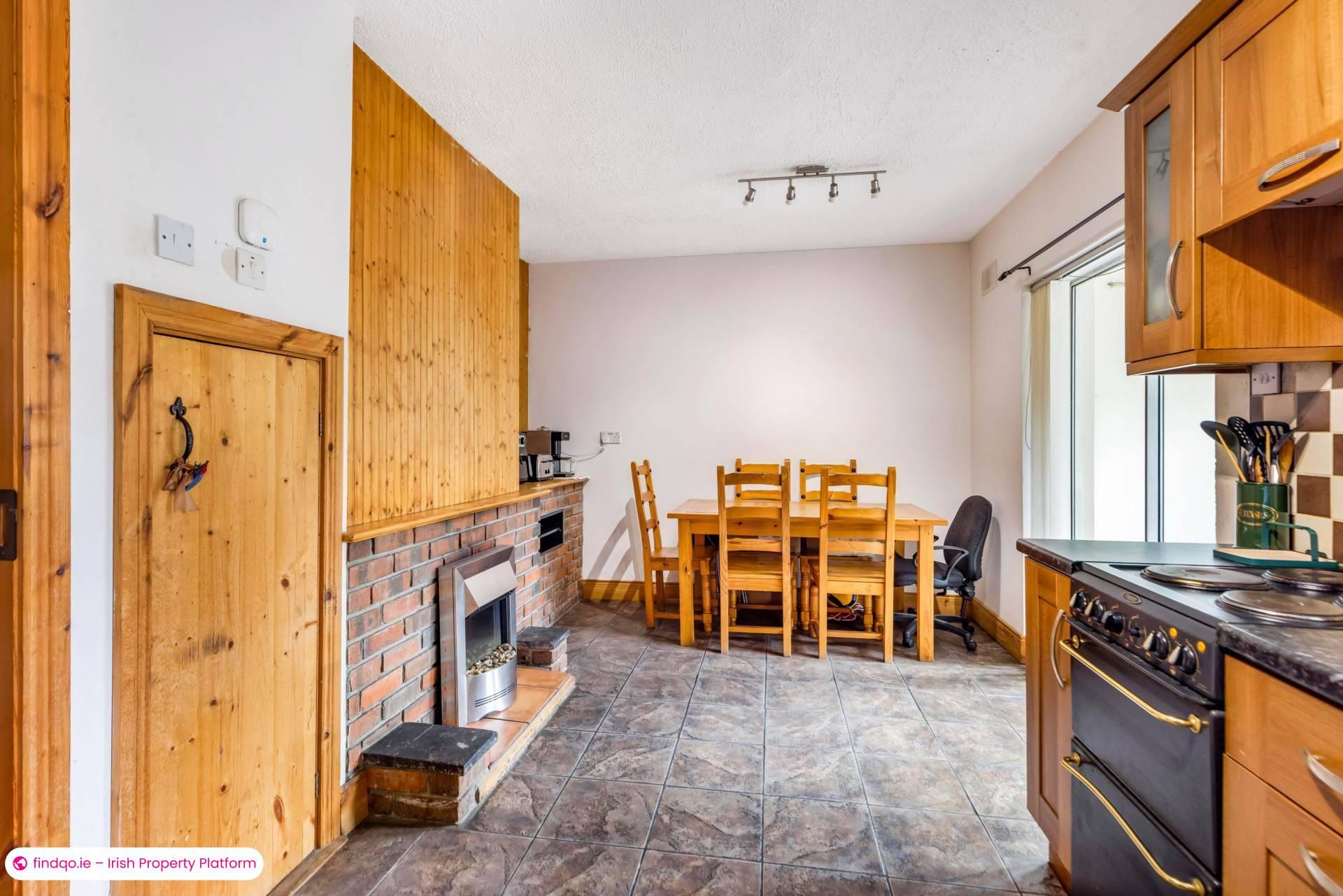 Terraced house for Sale in Blackrock, Louth