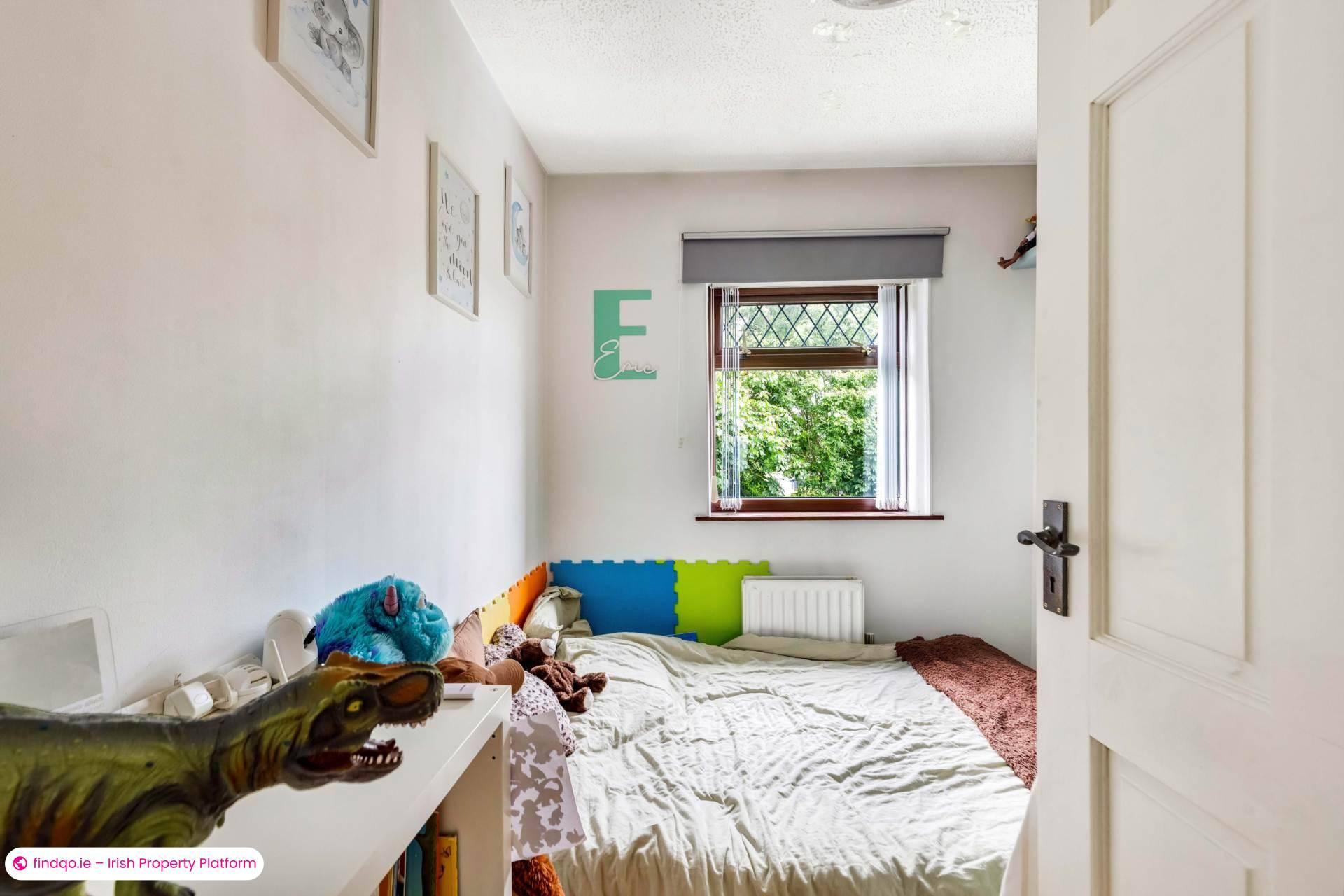 End of terrace house for Sale in Blackrock, Louth