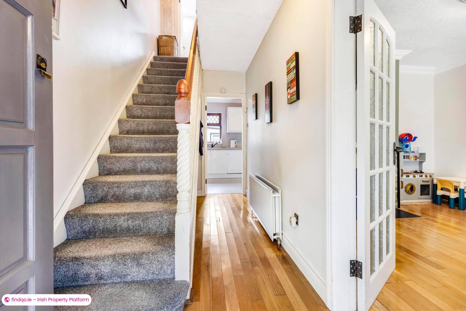 End of terrace house for Sale in Blackrock, Louth