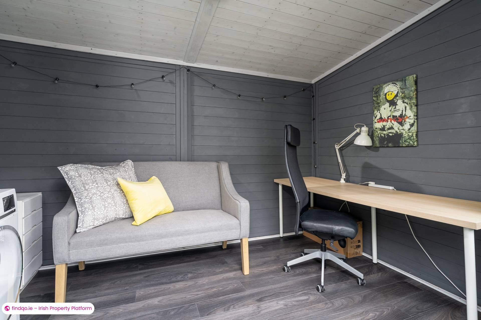 3 Bedroom Semi-detached house for Rent in Dublin 20