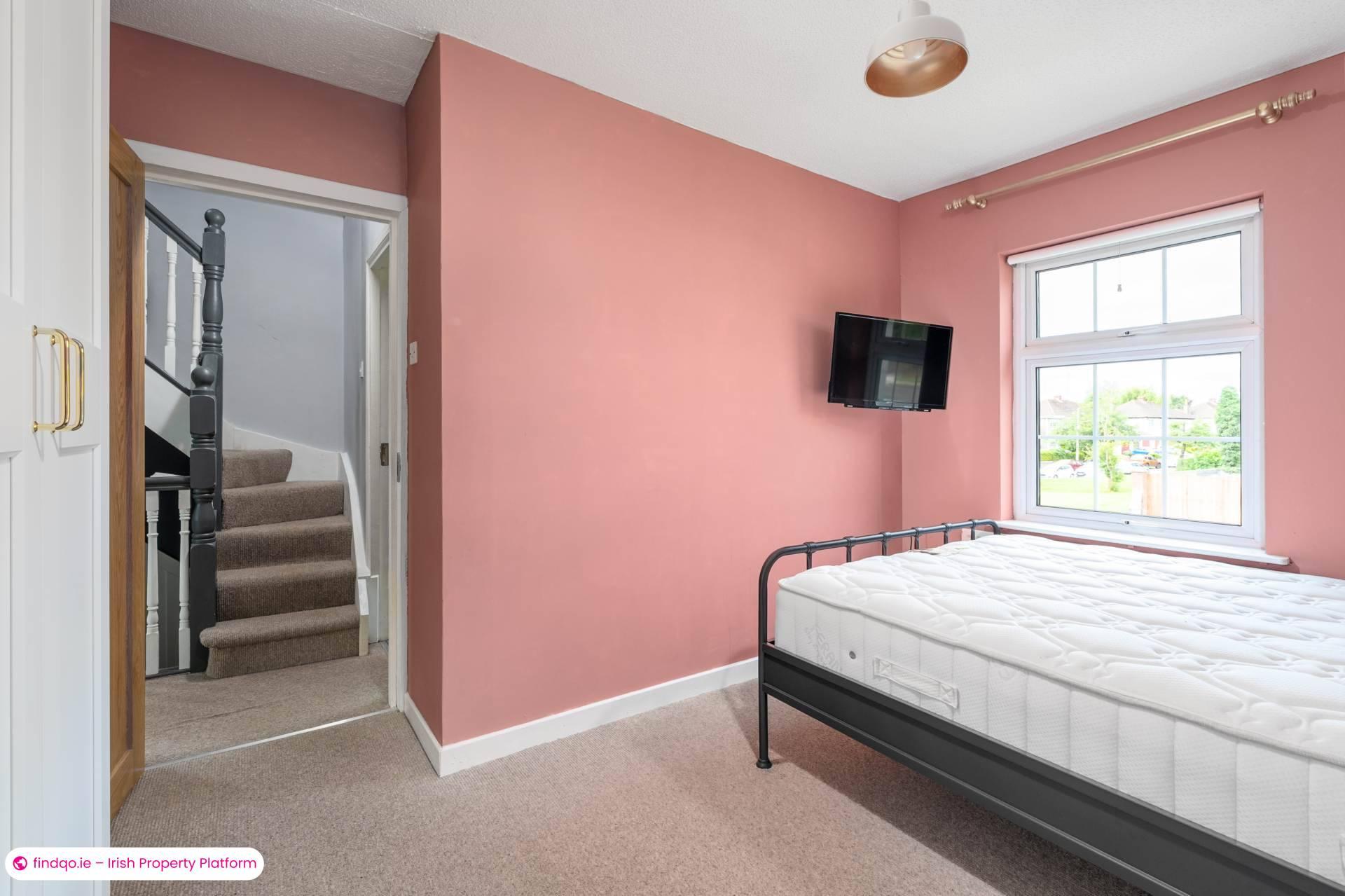 3 Bedroom Semi-detached house for Rent in Dublin 20