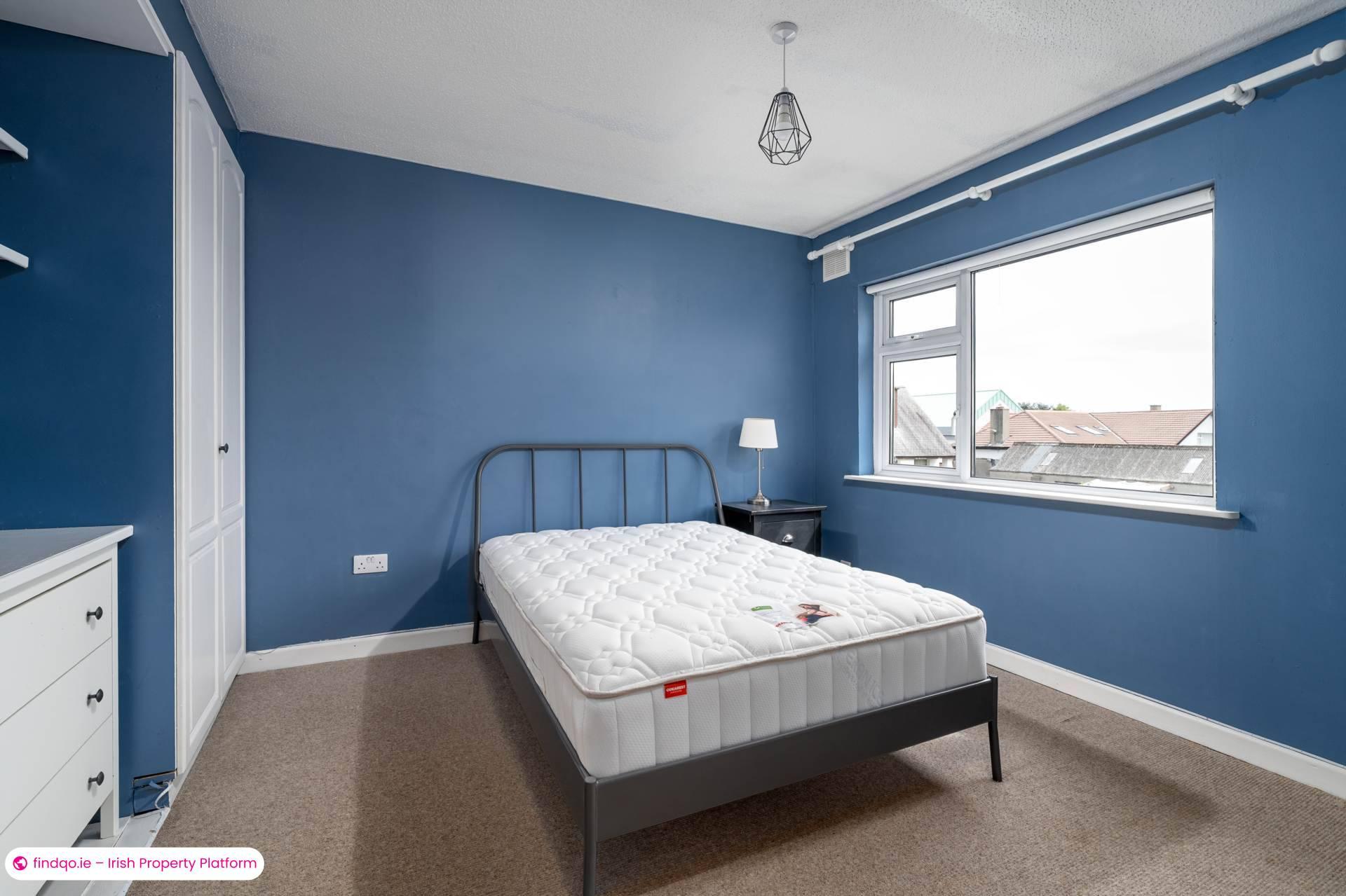 3 Bedroom Semi-detached house for Rent in Dublin 20