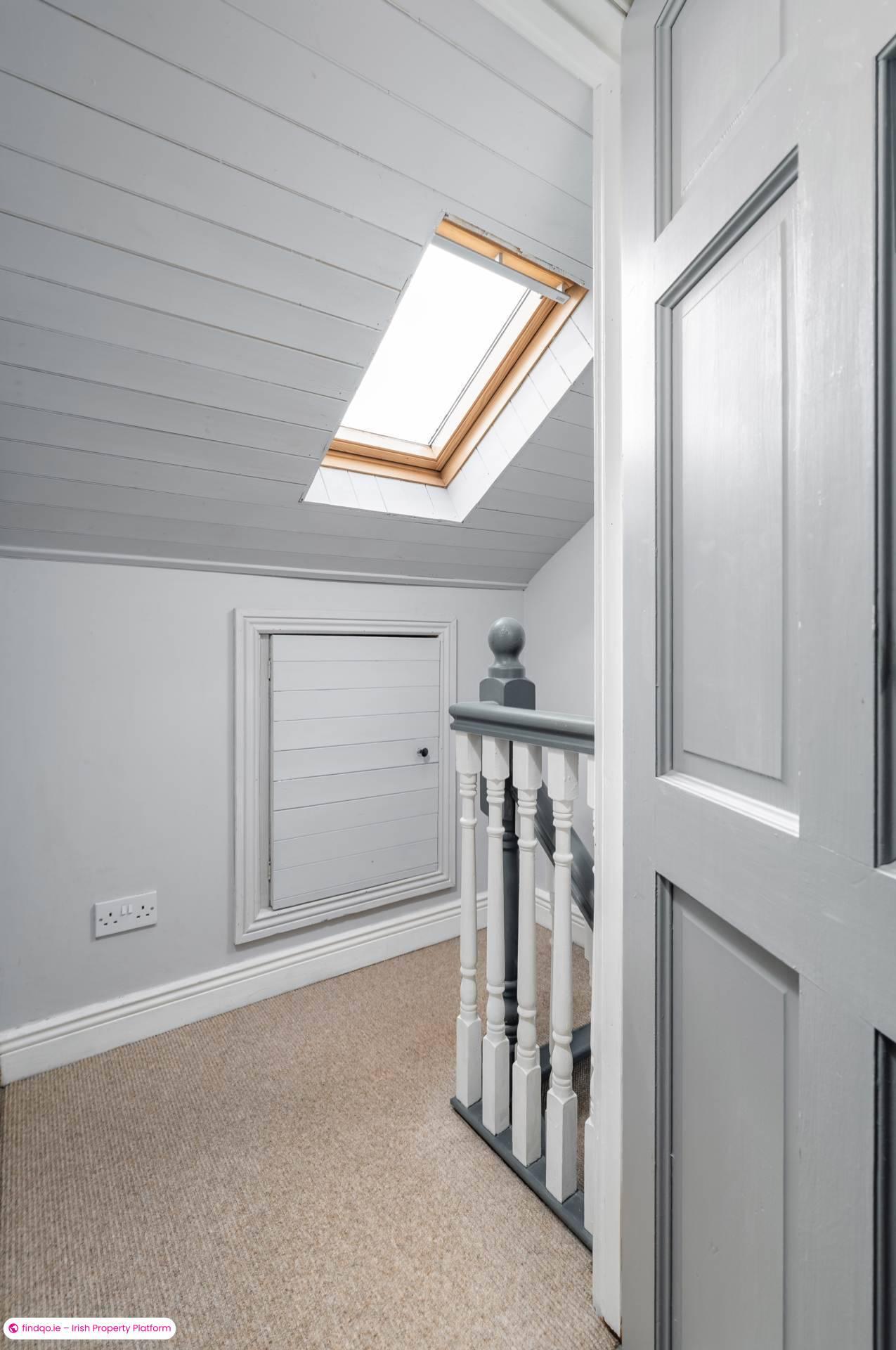3 Bedroom Semi-detached house for Rent in Dublin 20