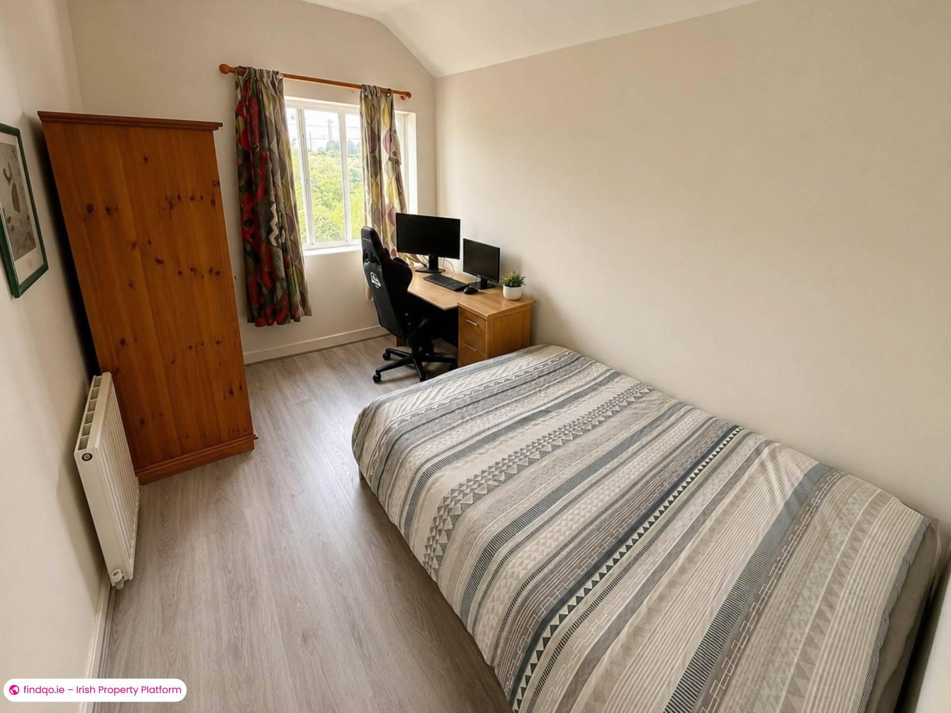 Semi-detached house for Sale in Glenamaddy, Galway