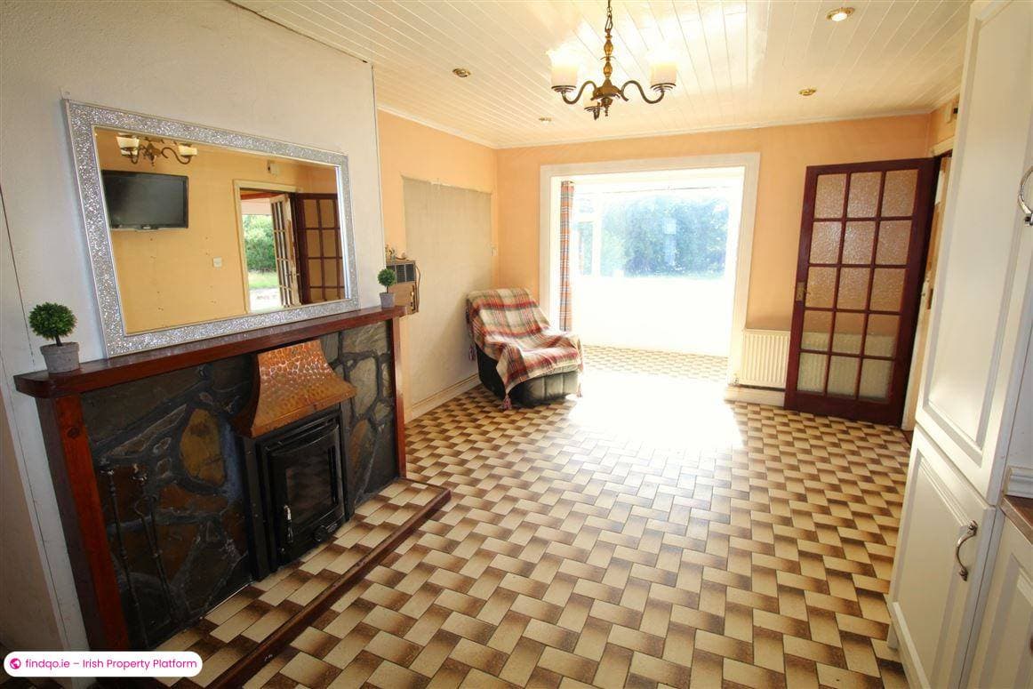 Detached house for Sale in Clonegal, Wicklow