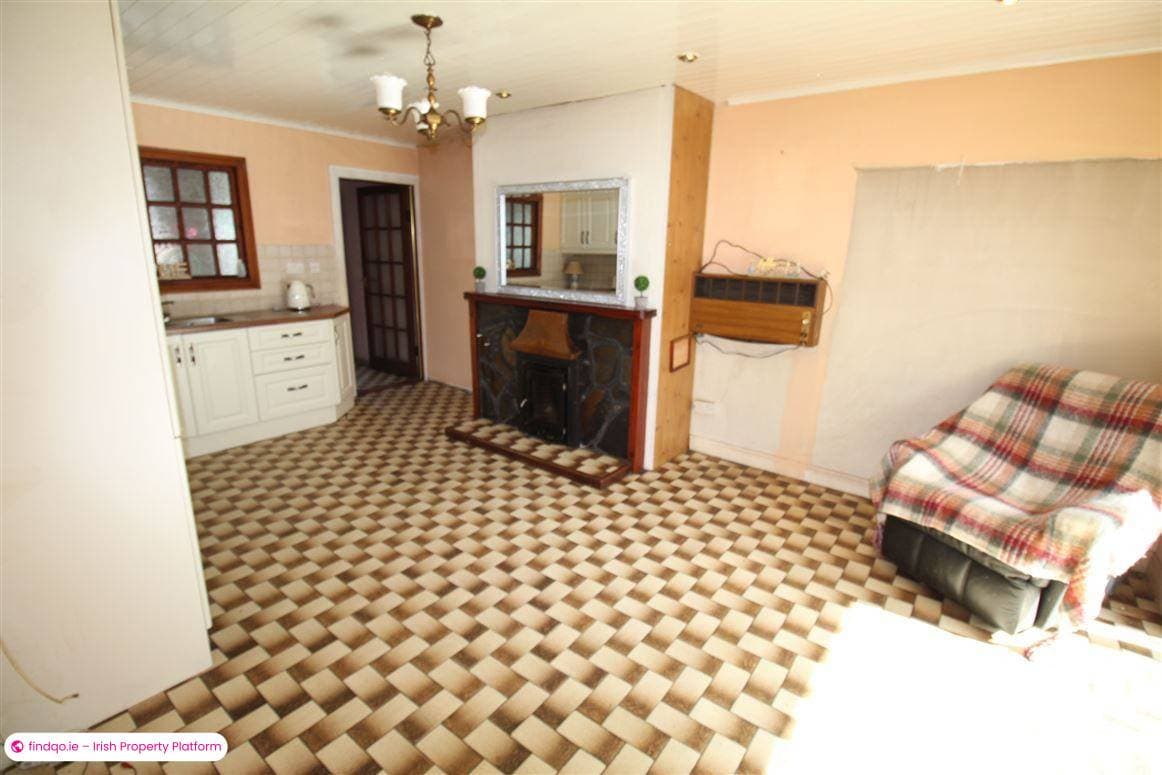 Detached house for Sale in Clonegal, Wicklow