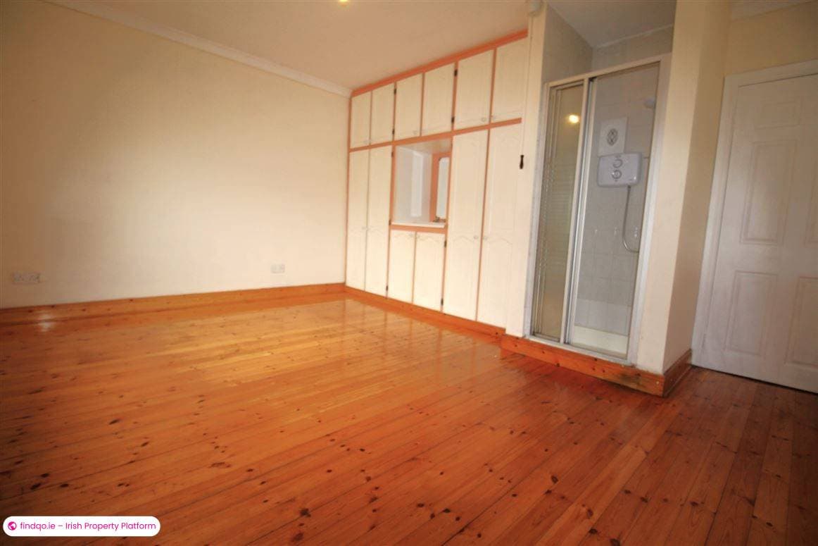 Detached house for Sale in Gorey, Wexford