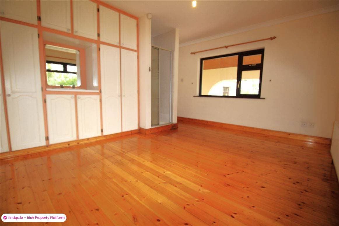 Detached house for Sale in Gorey, Wexford