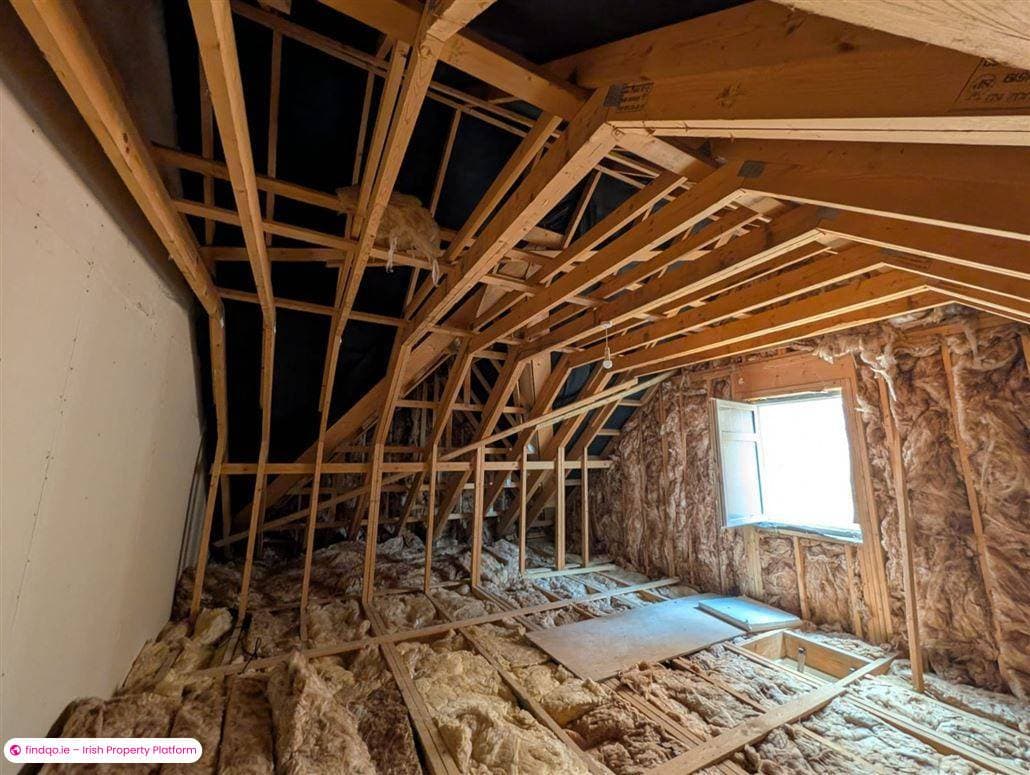Semi-detached house for Sale in Nenagh, Tipperary