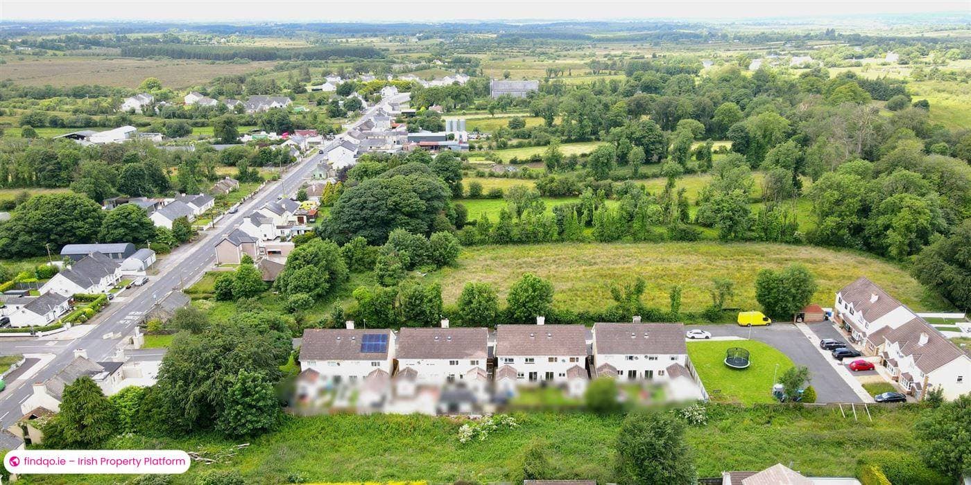 Semi-detached house for Sale in Castlerea, Roscommon