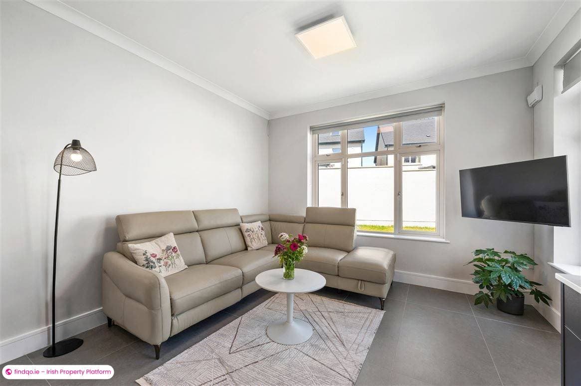 Detached house for Sale in Carrigaline, Cork