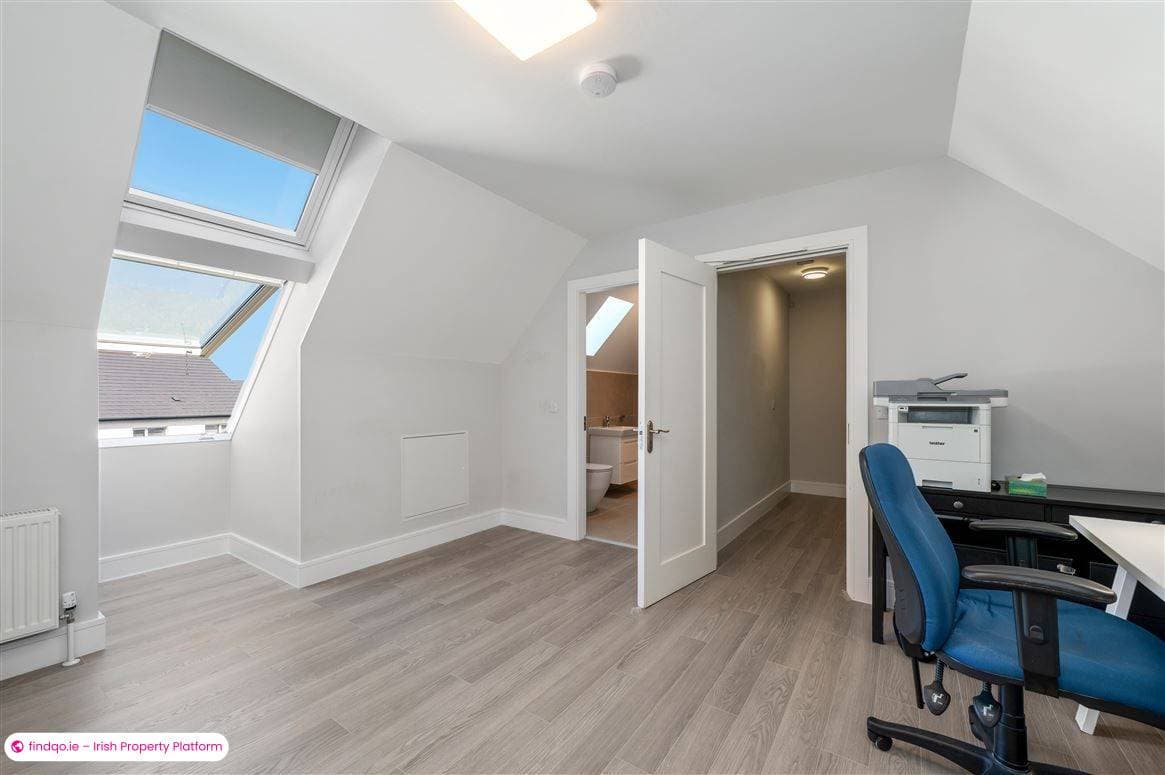 Detached house for Sale in Carrigaline, Cork