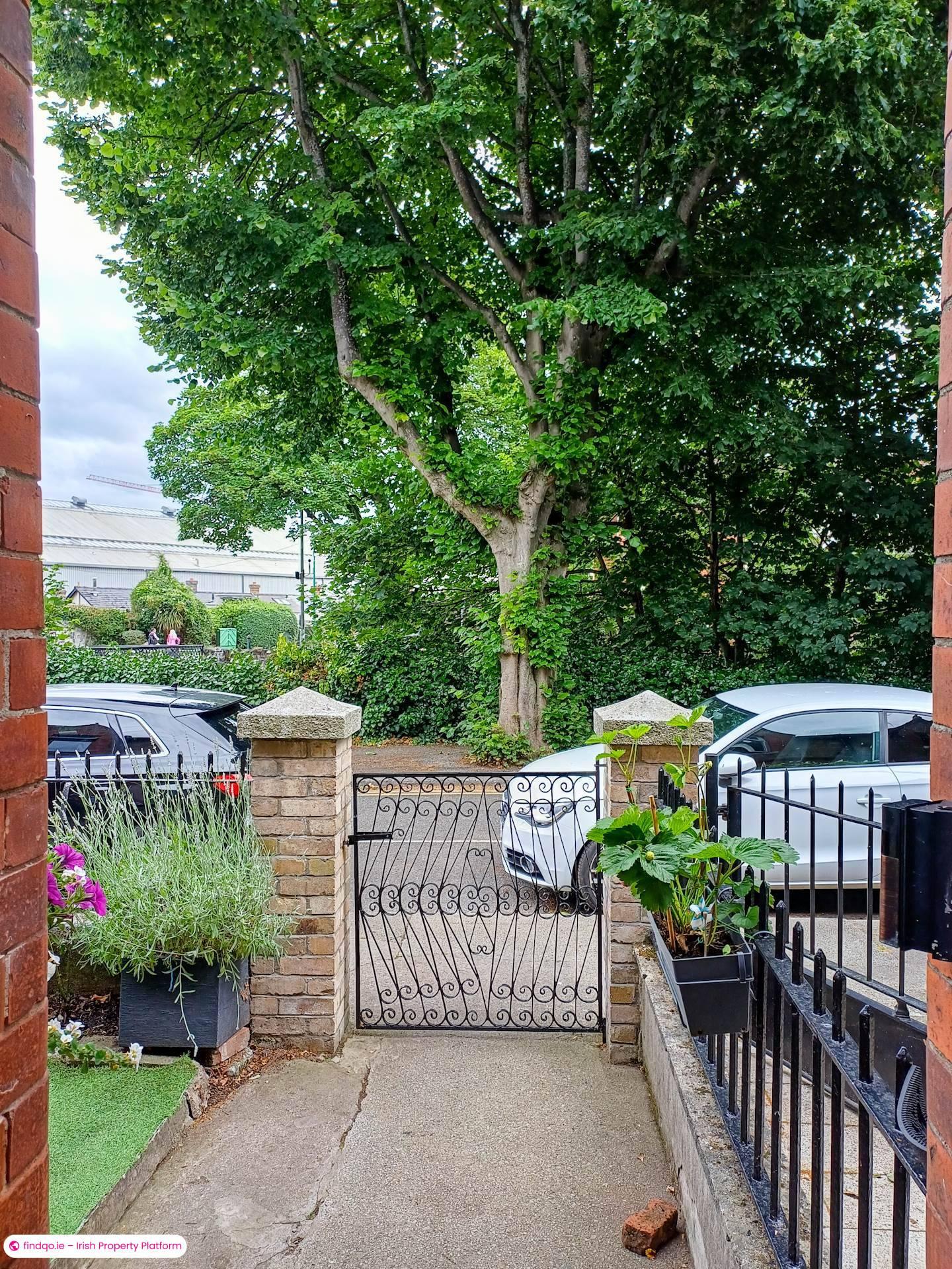 Terraced house for Sale in Dublin 4