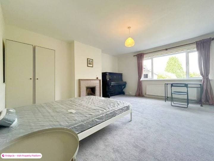 6 Bedroom House for Rent in Blackrock, Dublin (County)