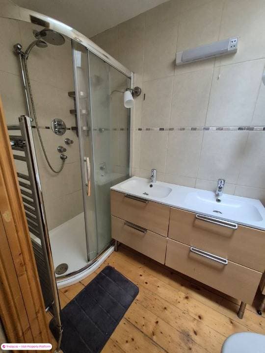 3 Bedroom House for Rent in Sallybrook, Cork
