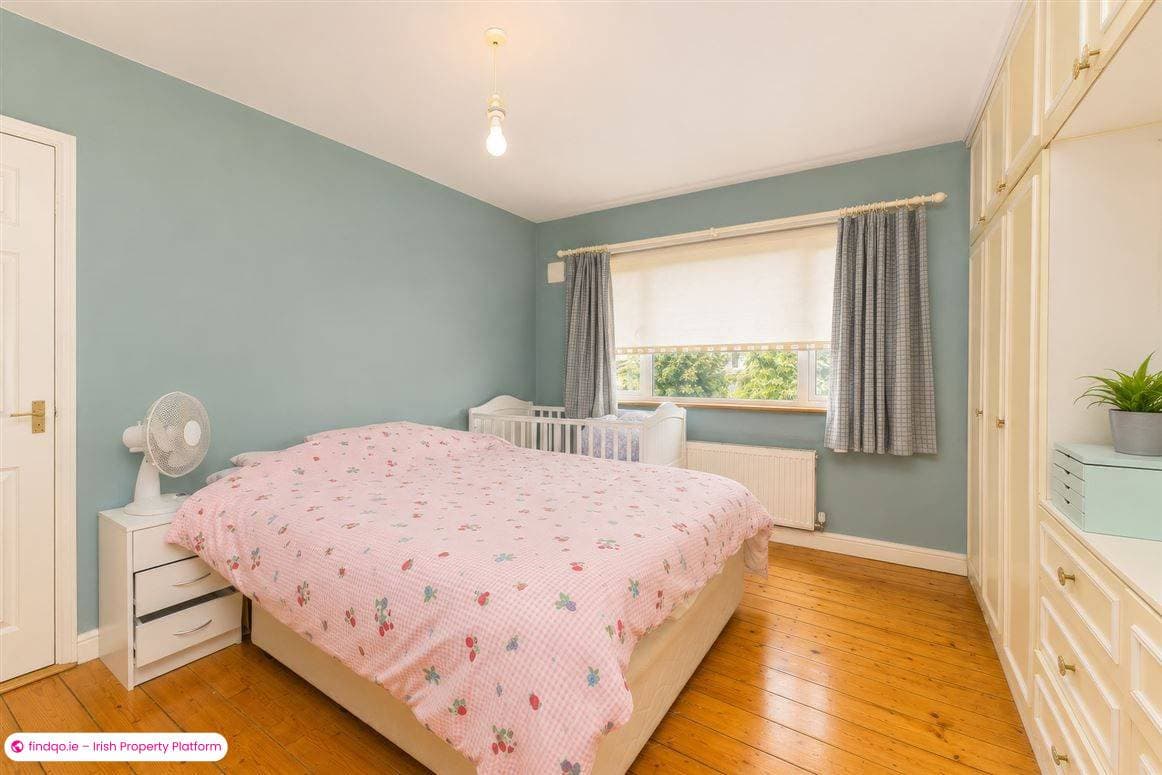 Semi-detached house for Sale in Beaumont, Dublin 9