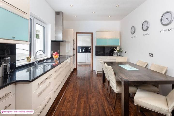 Detached house for Sale in Aghada, Cork