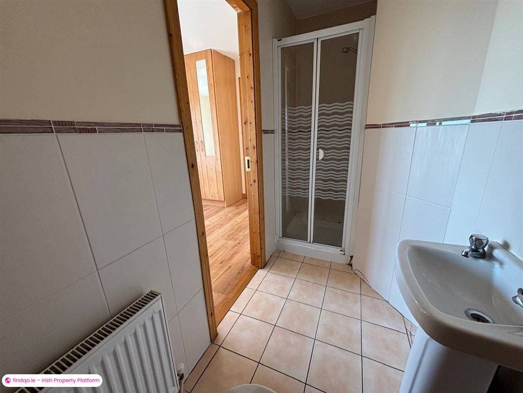 Semi-detached house for Sale in Rathdowney, Laois
