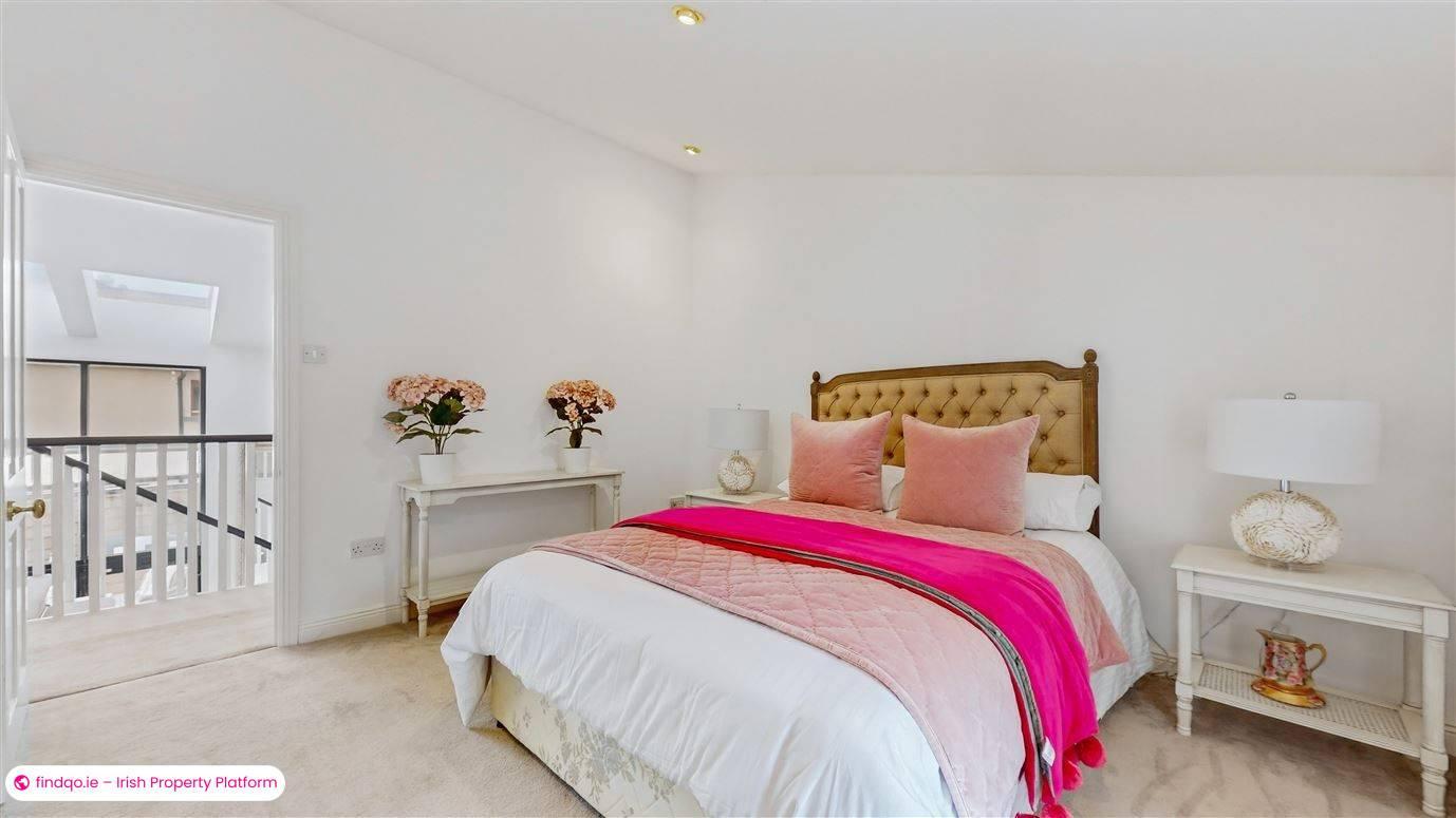 Detached house for Sale in Naul, Dublin (County)