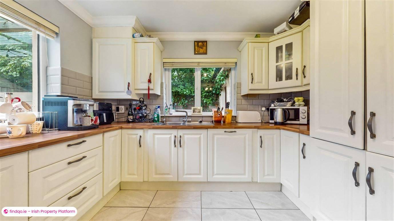 Detached house for Sale in Donabate, Dublin (County)