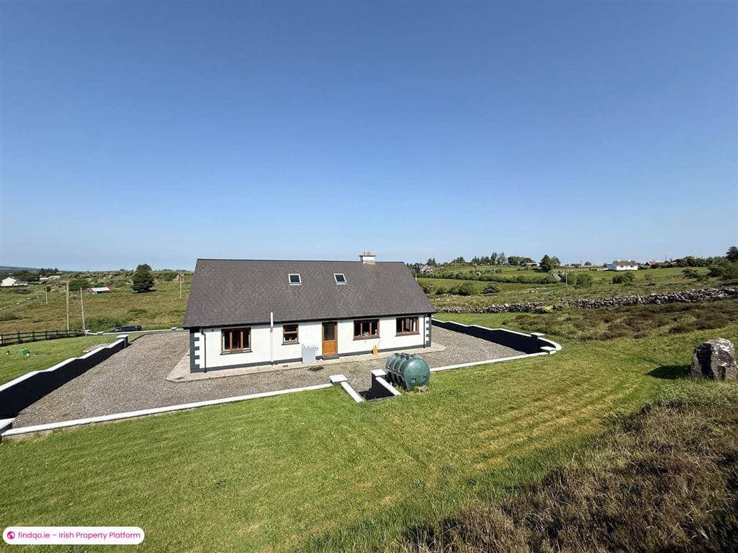 Detached house for Sale in Ballaghaderreen, Roscommon