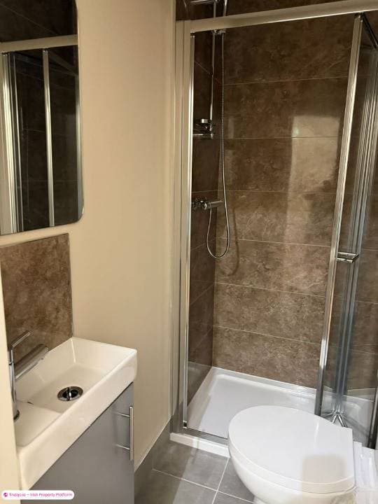 3 Bedroom Apartment for Sharing in Glasnevin, Dublin 9