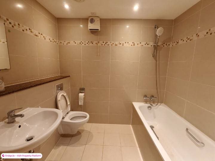 3 Bedroom Apartment for Rent in Ballybough, Dublin 3
