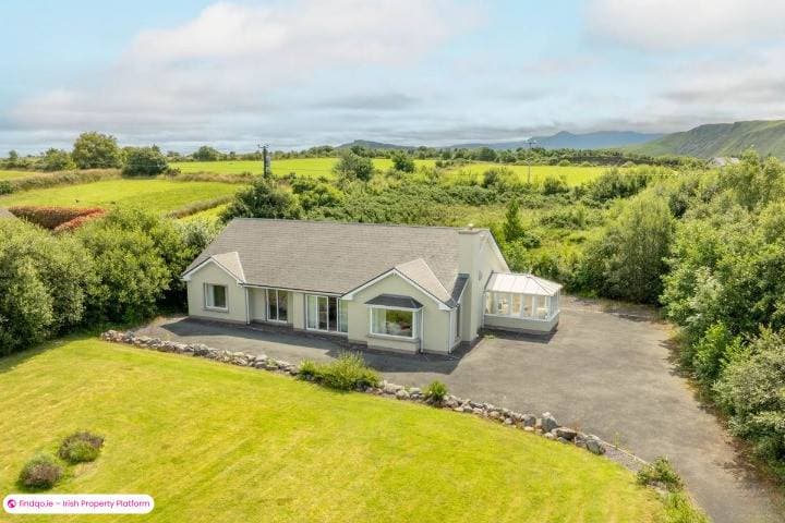 Bungalow for Sale in Glenbeigh, Kerry