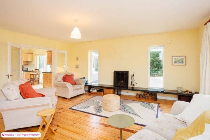 Bungalow for Sale in Glenbeigh, Kerry