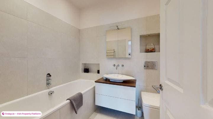 3 Bedroom Apartment for Rent in Howth, Dublin 13