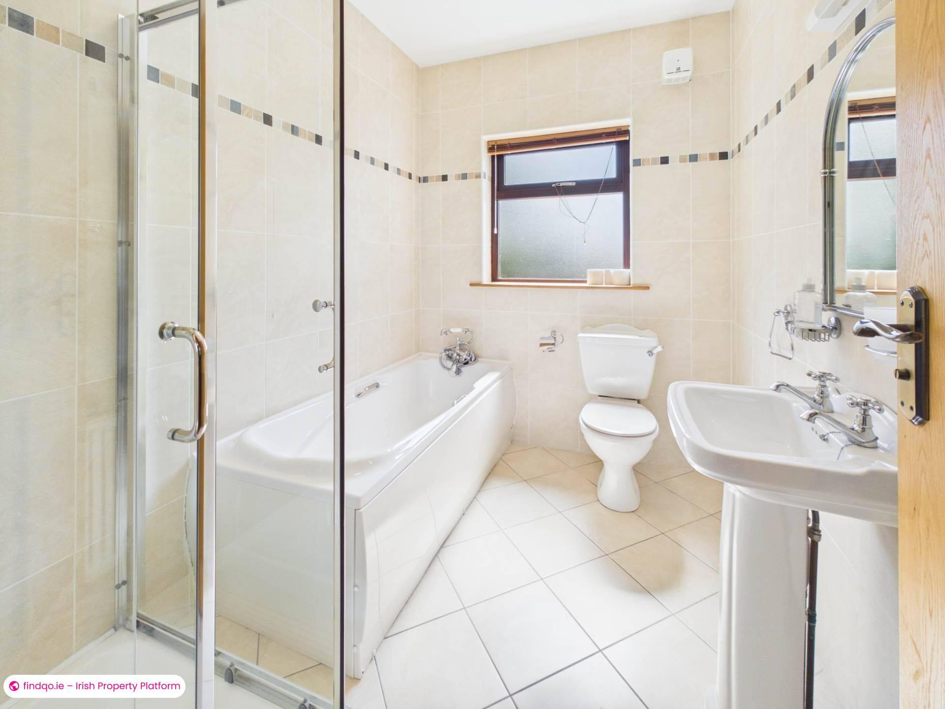 5 Bedroom House for Rent in Kilcolgan, Galway