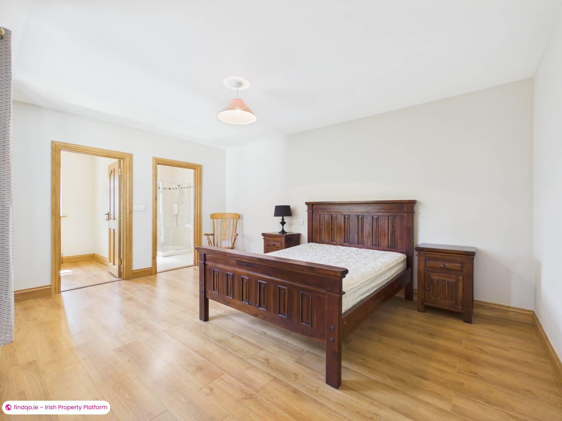 5 Bedroom House for Rent in Kilcolgan, Galway