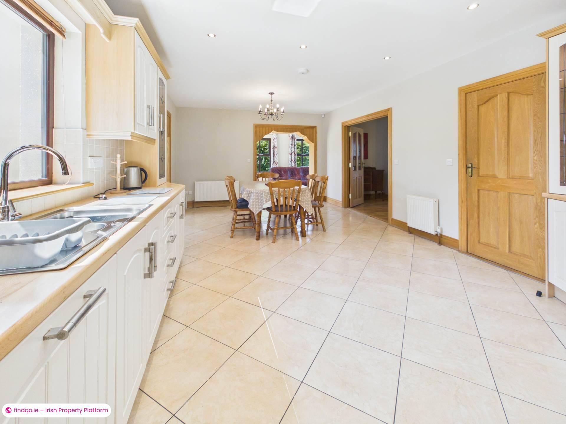5 Bedroom House for Rent in Kilcolgan, Galway