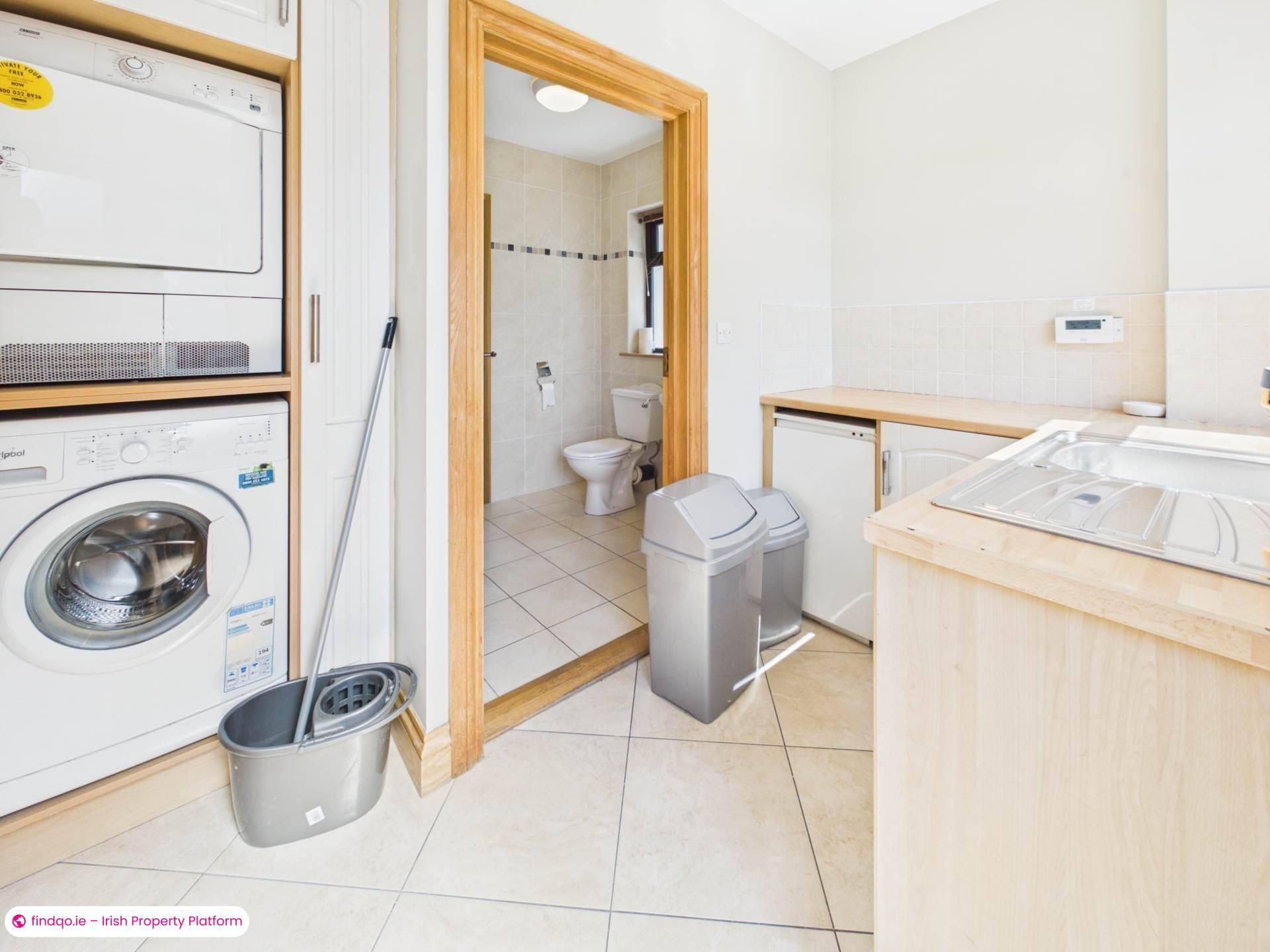 5 Bedroom House for Rent in Kilcolgan, Galway