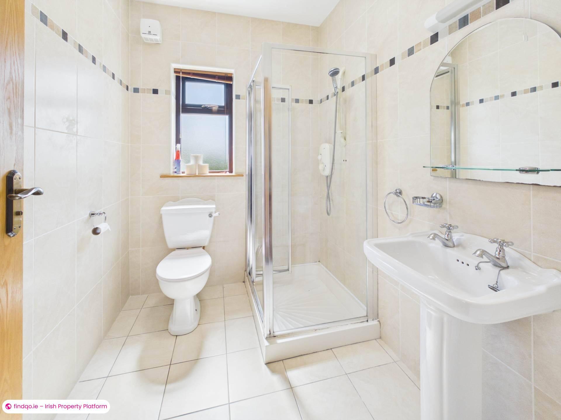 5 Bedroom House for Rent in Kilcolgan, Galway