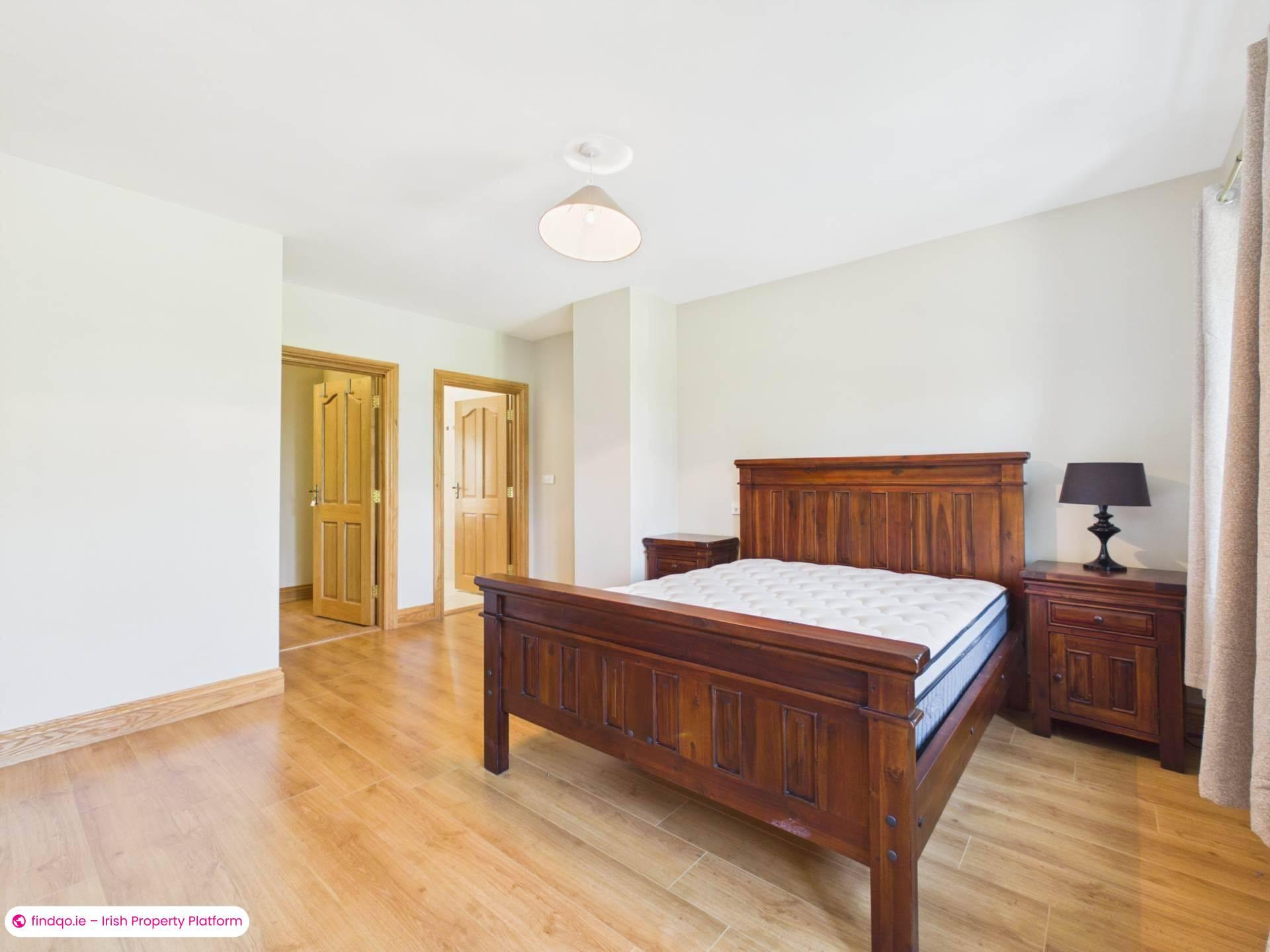 5 Bedroom House for Rent in Kilcolgan, Galway
