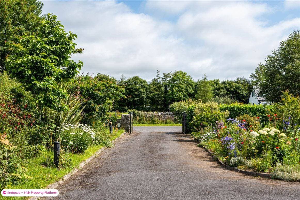 Detached house for Sale in Ballinrobe, Mayo