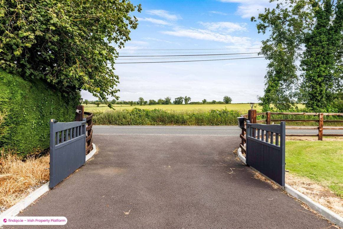 Bungalow for Sale in Navan, Meath