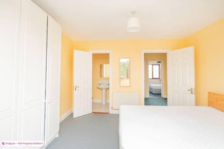 Semi-detached house for Sale in Waterford City Centre, Waterford