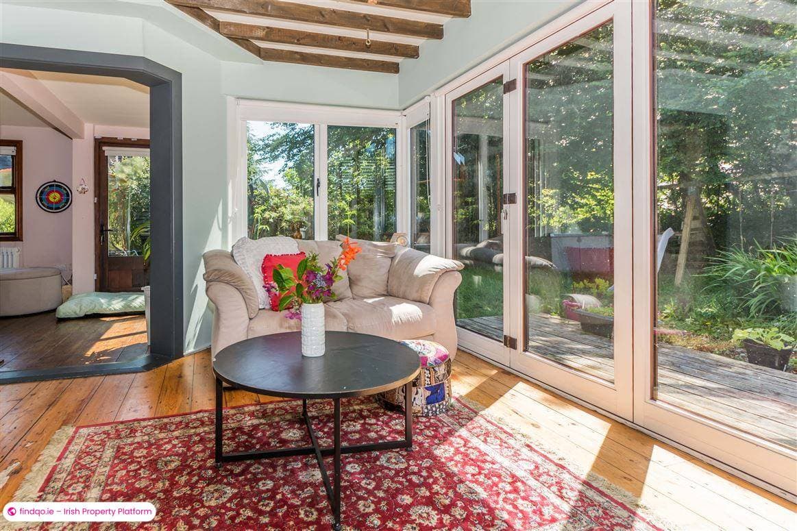 Semi-detached house for Sale in Schull, Cork