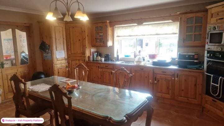 Detached house for Sale in Castlebar, Mayo