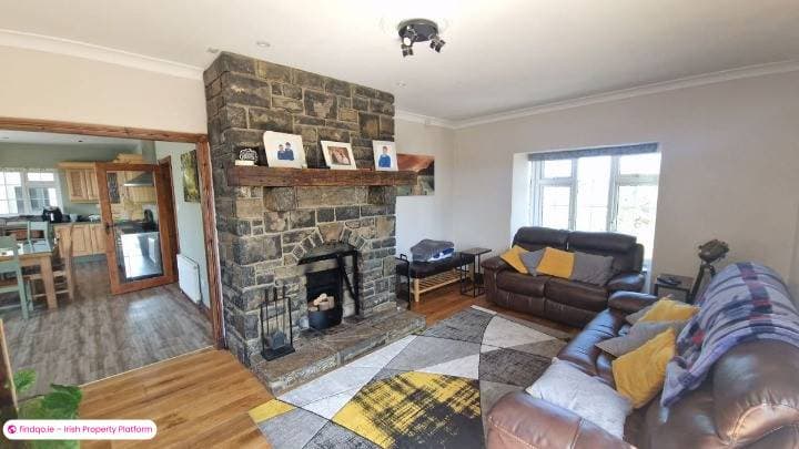 Detached house for Sale in Hollymount, Mayo