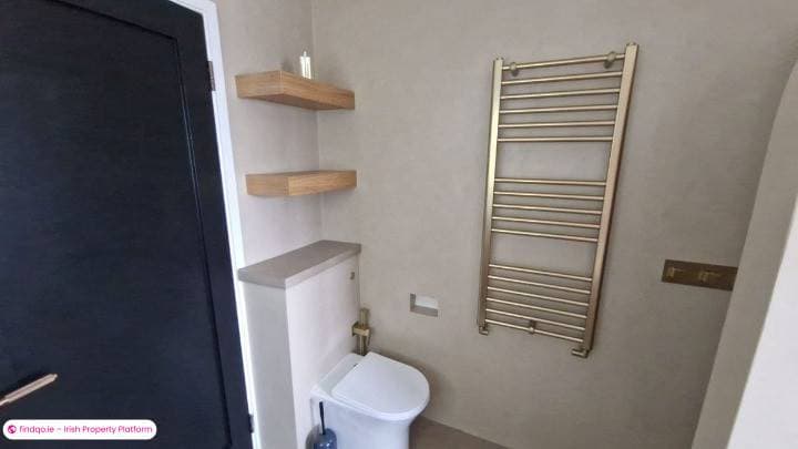 Detached house for Sale in Ballyhaunis, Mayo