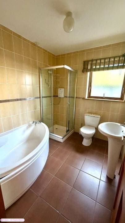 Townhouse for Sale in Manulla, Mayo