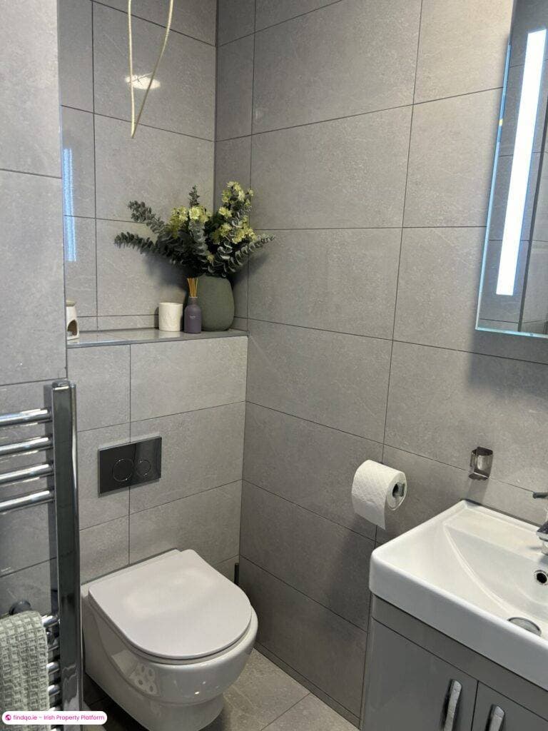 2 Bedroom House for Rent in Dun Laoghaire, Dublin (County)