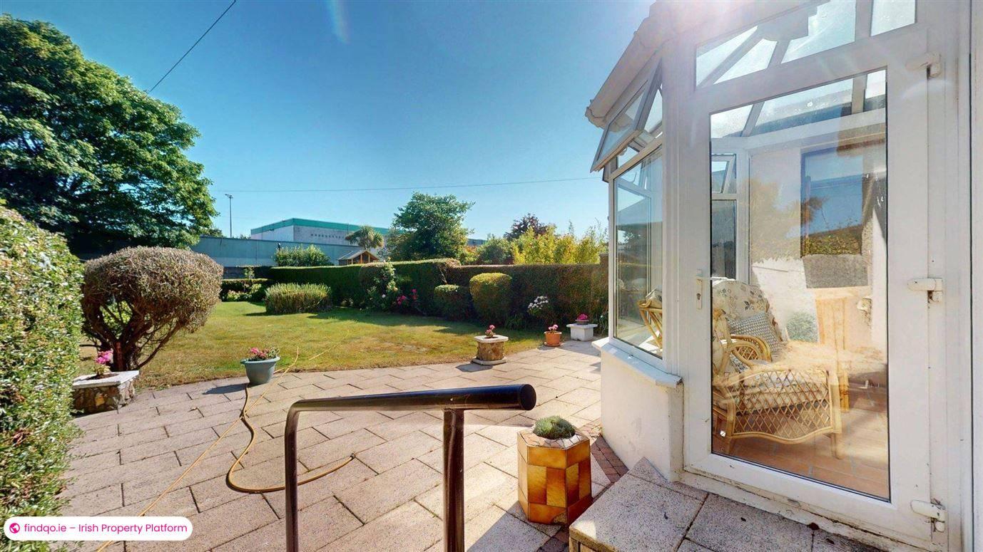 Semi-detached house for Sale in Sutton, Dublin 13