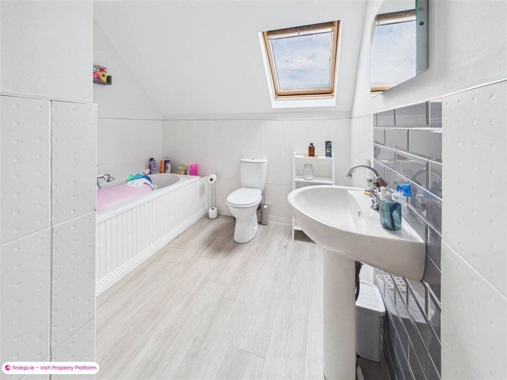 Detached house for Sale in Ballinrobe, Mayo