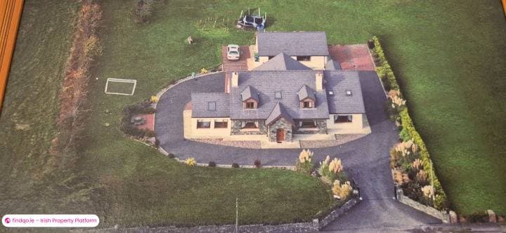 Detached house for Sale in Beaufort, Kerry