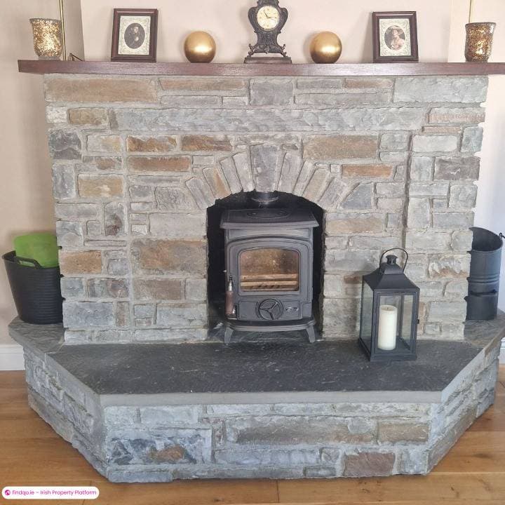Detached house for Sale in Bantry, Cork